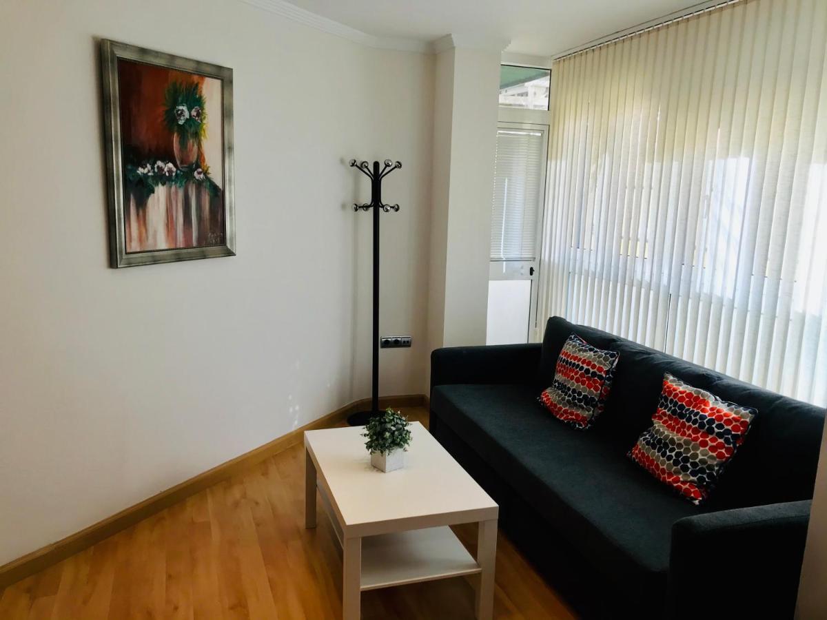 Apartamentos Centro Малага Екстер'єр фото