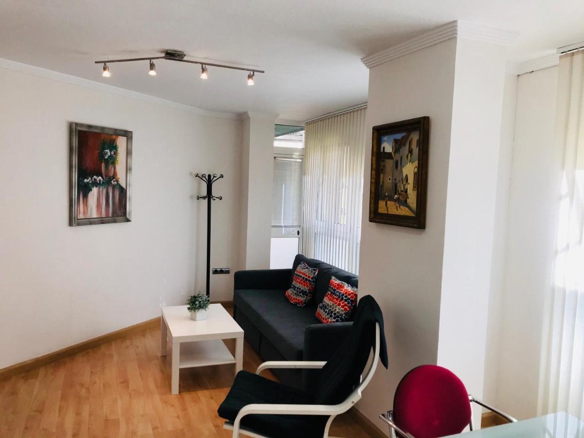 Apartamentos Centro Малага Екстер'єр фото